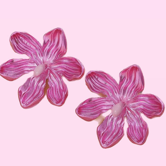 Fuchsia Pink Structure Flower Earrings