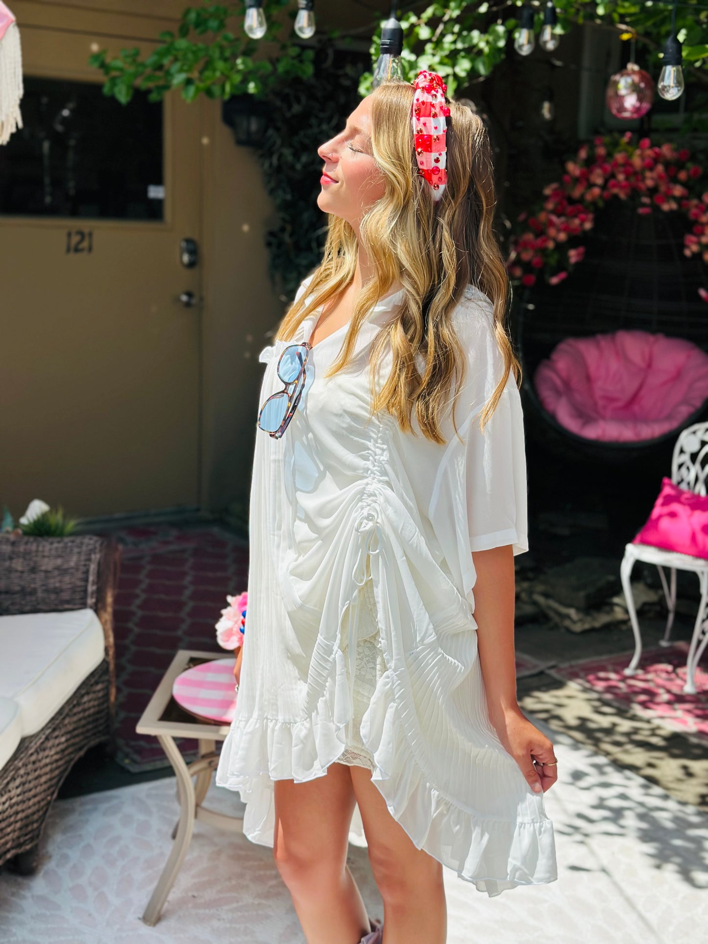 White Ruched Side Ruffle Hem Tunic Top