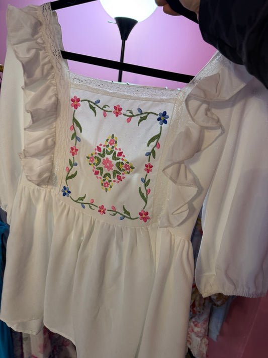 White Embroidered Top (LG)
