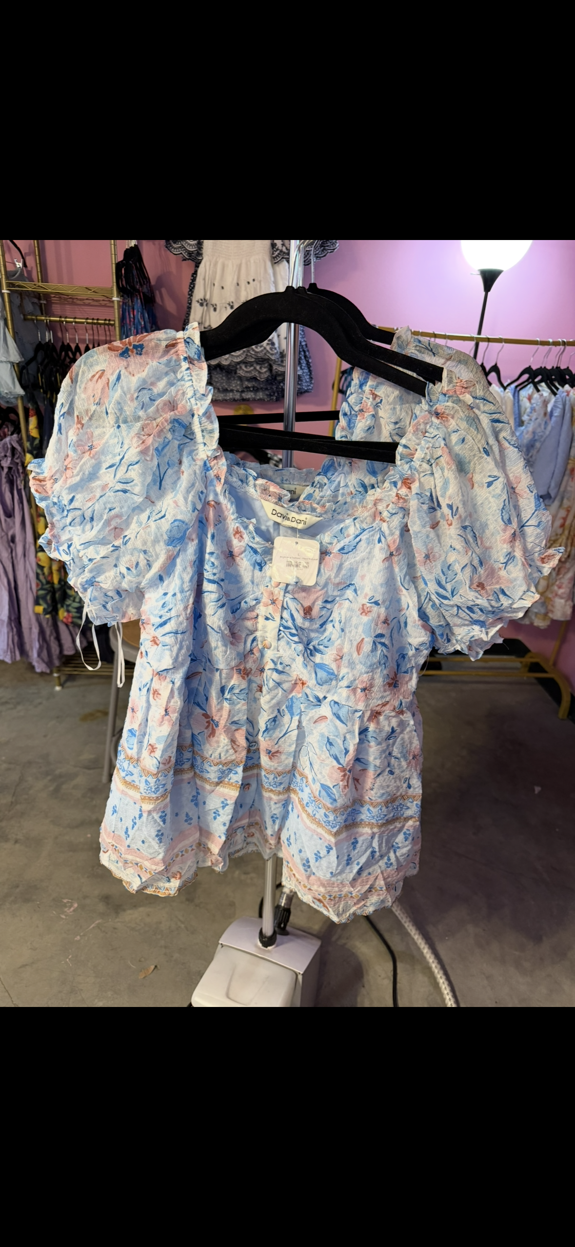 Davi & Dani Blue Floral Babydoll Top (LG)