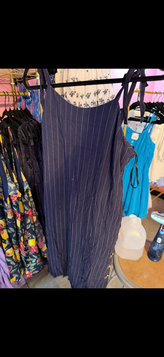 Navy Pinstripe Maxi (LG)