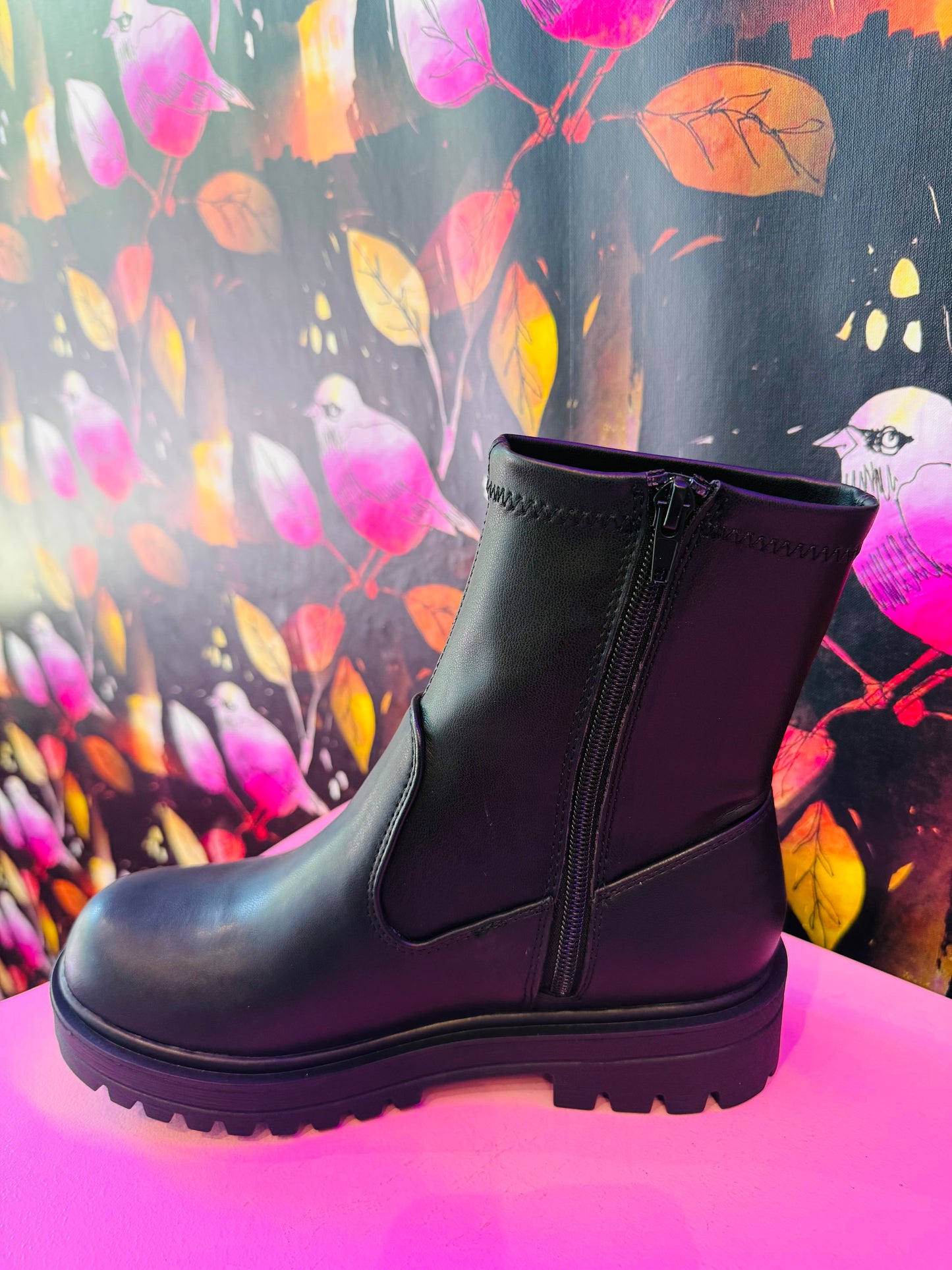 Black Commander Boot